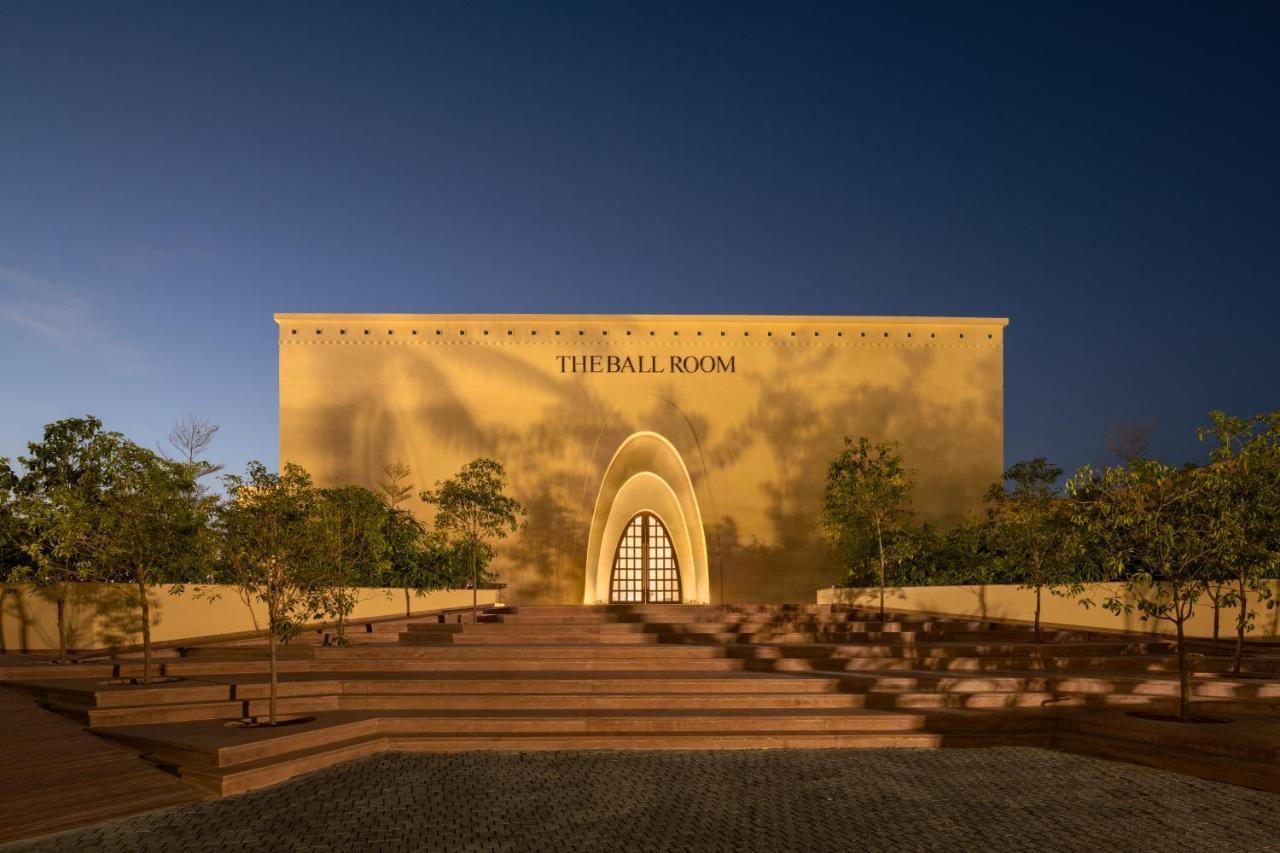 Time Square Resort & Spa Bhuj Exterior photo